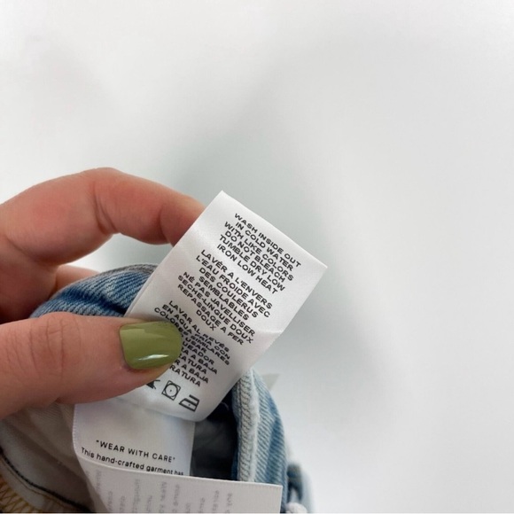 Good American Good Classic Jeans Women Blue High Rise Distressed Denim Sz 16 NEW - Picture 12 of 12